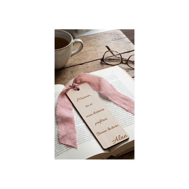 Cadeau Maman : Marque-page en Bois Personnalisé avec Gravure