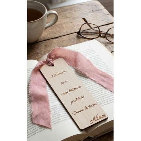 Cadeau Maman : Marque-page en Bois Personnalisé avec Gravure