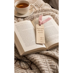 Cadeau Mamie : Marque-page en Bois Personnalisé avec Gravure