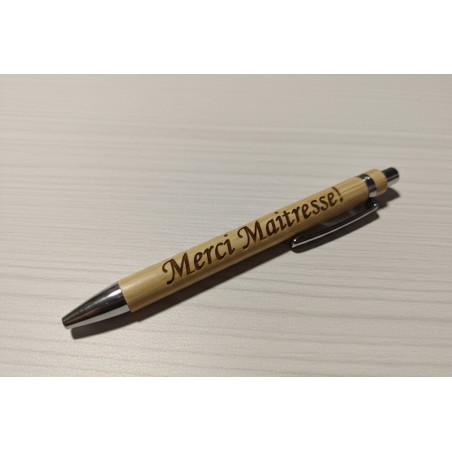 Stylo en Bambou Personnalisé – Gravure Laser (Max 15 caractères)